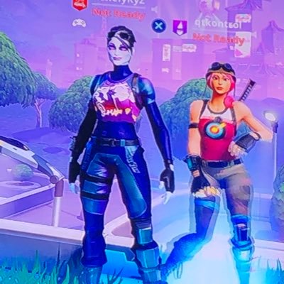 paradoxclipz's profile picture. These are clips from are members in paradox