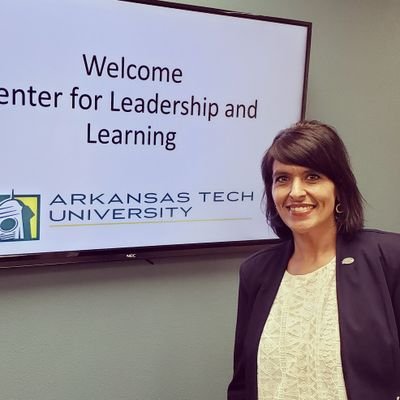 rachaelsfoster's profile picture. Be brave! Be blessed!