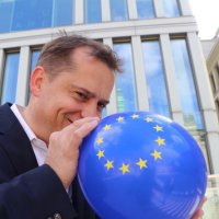 Dr. Roland Heintze (@rolandheintze) Twitter profile photo