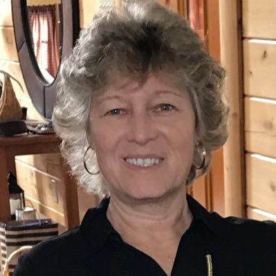 lynnjobe98's profile picture. 