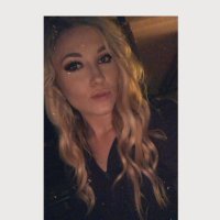 lauren red (@laurenlovesfanc) 's Twitter Profile