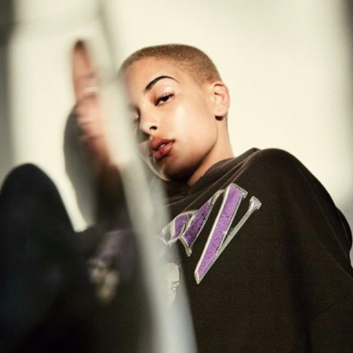 tupacskrt's profile picture. mama said "don't trust nobody"