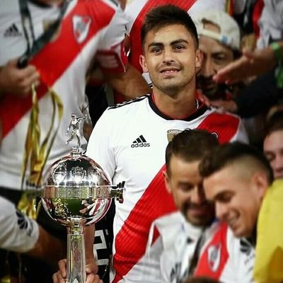 Noemi09409535's profile picture. riverista😍🐔🐔❤
  09-12-18 😂
5 Meses de ese triunfo que nunca los vamos a olvidar ❤❤❤👏👏👏