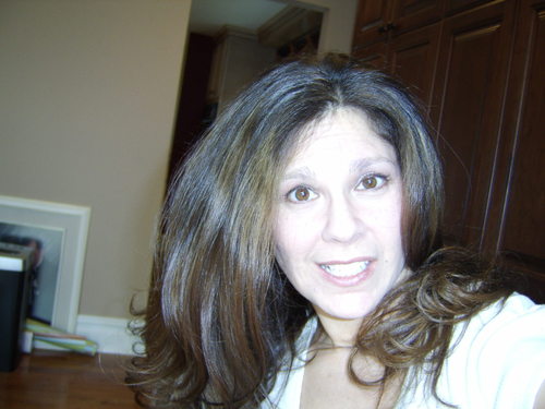 Crazy wife, mom, grandma, CPA, fitness instructor of Spinning, Yoga, Zumba and Koga. I love music.