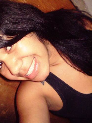 menina doce,sapeka,levada,carinhosa,teimosa,geniosa, mais qnd é pra valer nao tem erro !!! ''