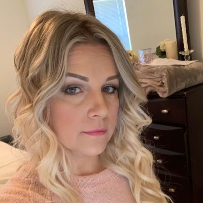 jeanniestyles17's profile picture. 