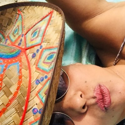 lifestyleByWen's profile picture. madre, fotógrafa de profesión, amante de la buena cocina, y apasionada por la vida.