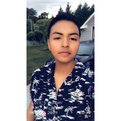 College Student • Music Enthusiast • Idk Man It’s My Third Day Out Here.