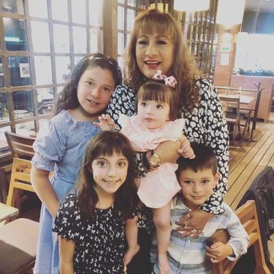 arespana's profile picture. 