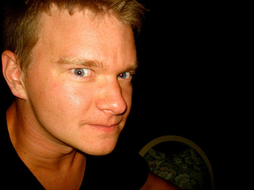 ZordonsTorso's profile picture. Tweeting over at @jeffhowanek now