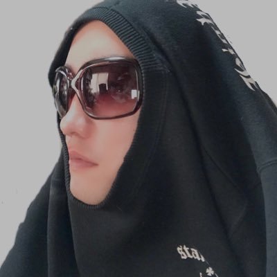 hyper_orts's profile picture. 性帝ハイパー皇ヴォルガンフ乙｜紀元前872年人魔大戦で魔槍マカヴインに貫かれ負傷／1631年 スウェーデン軍の兵糧30万食を完食／1561年 武田軍騎馬隊3500騎撃破／1945年 B29を竹槍で撃墜