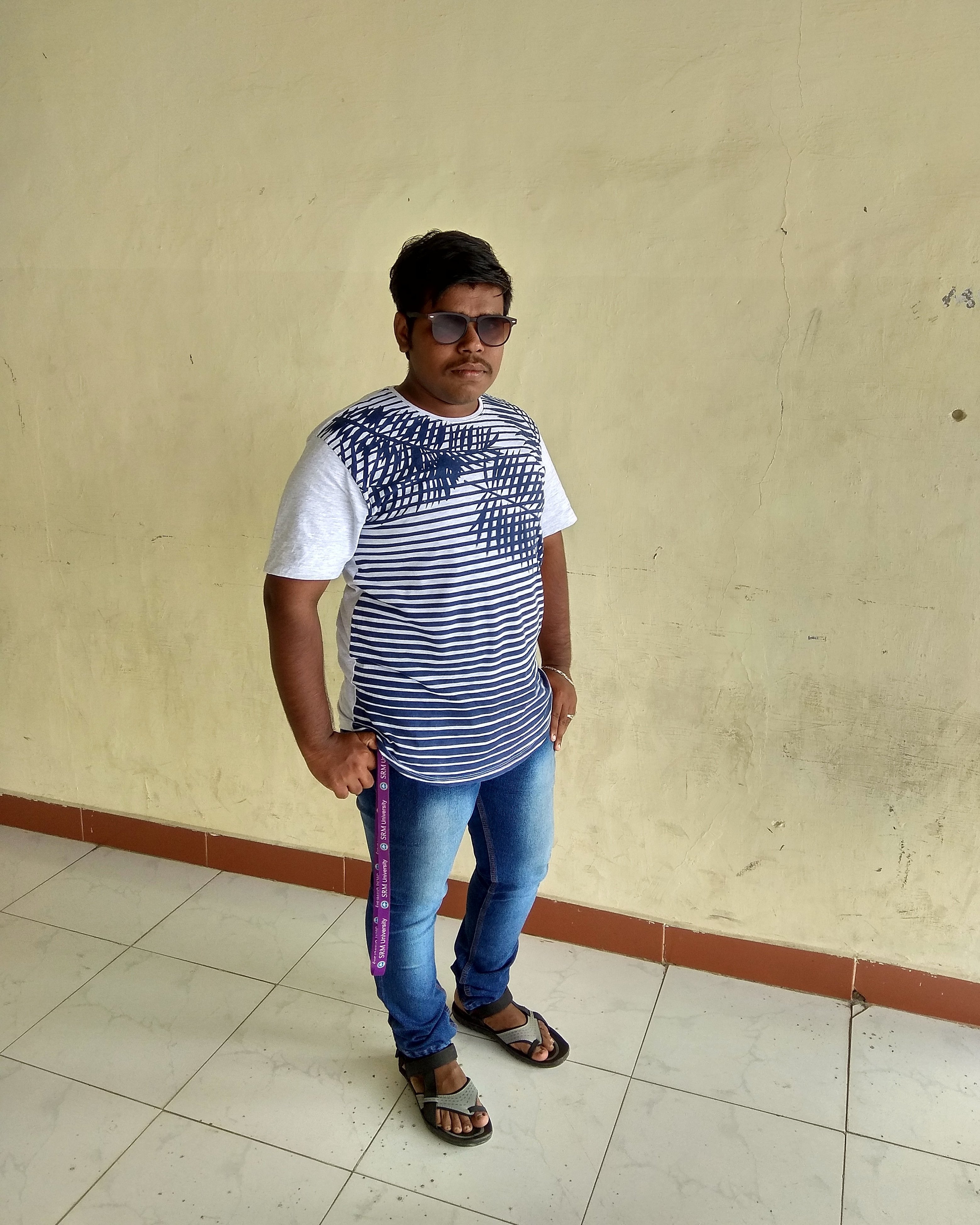 Mohamed23109499's profile picture. 