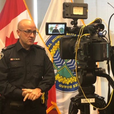 Media Relations Officer. Niagara Regional Police Service 🇨🇦. Account is not monitored 24/7. In the event of an emergency dial 911. #MRO #PIO