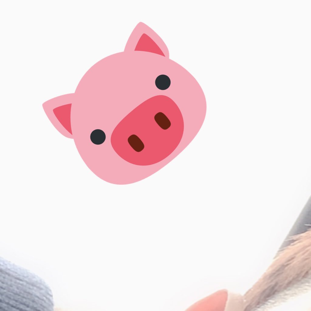 tQapiI8plkHU9k3's profile picture. 