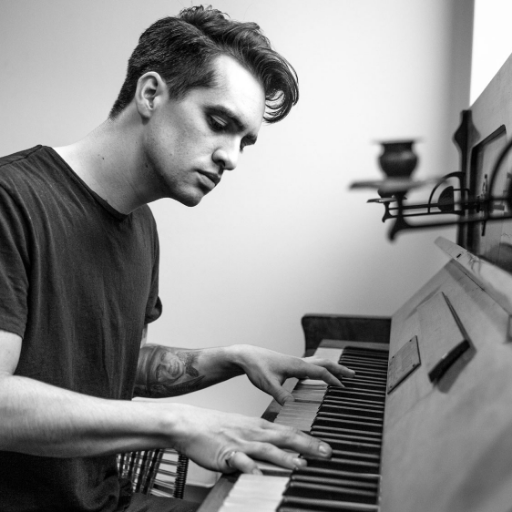 VGalaxy09's profile picture. Music. Art.  Knowledge. Kindness. ♥