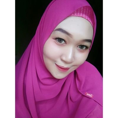 WinaAnggriaSire's profile picture. University of Muhammadiyah North Sumatra IG : @winaanggriasiregar