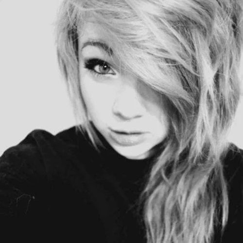 Debbyss_x's profile picture. 19• bands• food• sleep• twd & drawing. @Xasirals :33