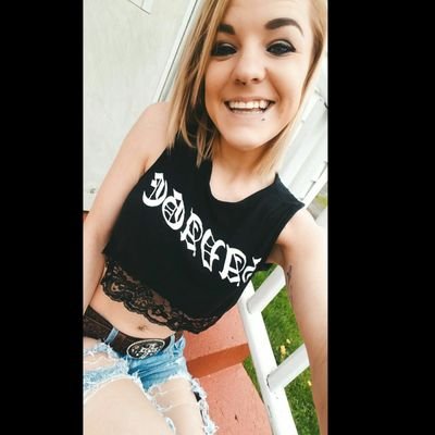 SammyDestiny073's profile picture. When in doubt throttle it out🤘