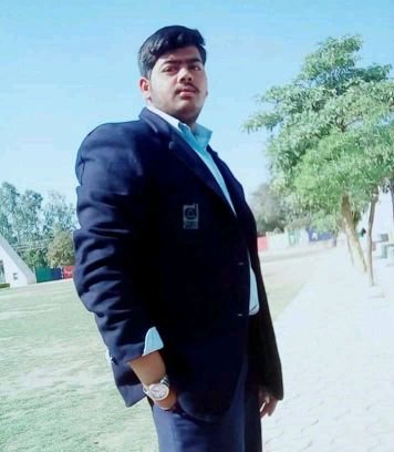 Akhiles92436847's profile picture. student