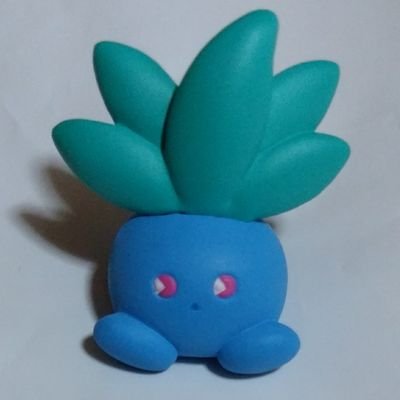 yozonokusa's profile picture. 笑いを求めて光り続ける