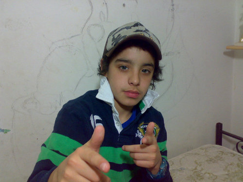 CheeDenisExml's profile picture. Estoy Aprendiendo a usar twitter :D