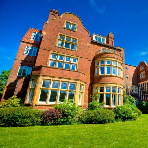 The Burlington Hotel is a 60-bedroom grand Victorian 4-star hotel in the heart of Folkestone’s West End and part of the BW Premier Collection by Best Western.