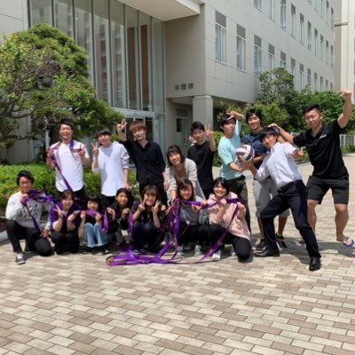 了徳寺大学でスラックラインやってます٩( 'ω' )و やってみたいという方是非お声がけください！ #slackline #スラックライン #了徳寺大学スラックラインサークル #浦安