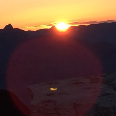 left_link's profile picture. 「左利きが暮らしやすい社会を創造する」を理念に活動するNPO / 左利きが不便に感じる事を改善する / 個人の意見を現実に / 左利き集いましょう / 全ての人が尊重された社会へ / ＃左利き