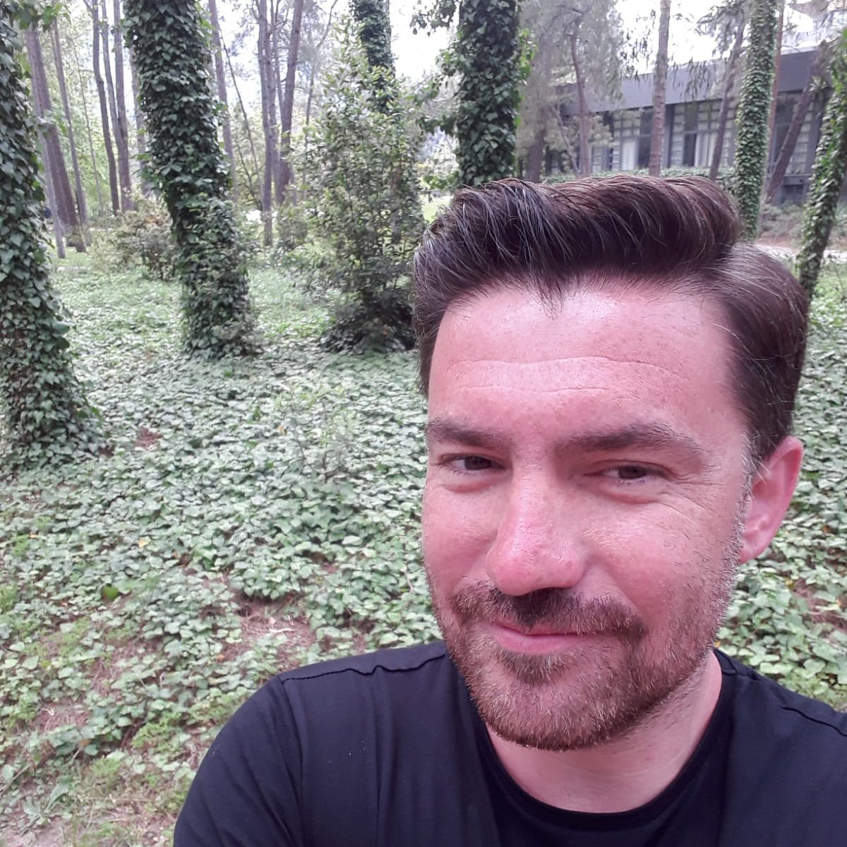 okercu83's profile picture. 