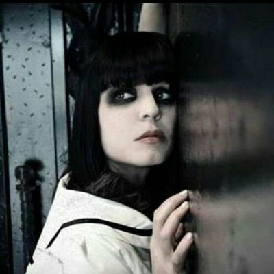 Hi guys! This account is entirely dedicated to Jessicka Addams 💜 JACK OFF JILL ❤
~ Ammy ~