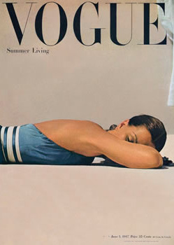 nekomsomolka's profile picture. 