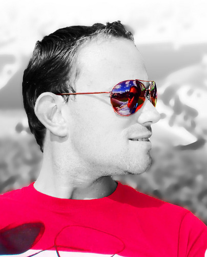 rob323f's profile picture. 