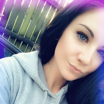 CourtneyRaem8's profile picture. Just here for Tea ☕️