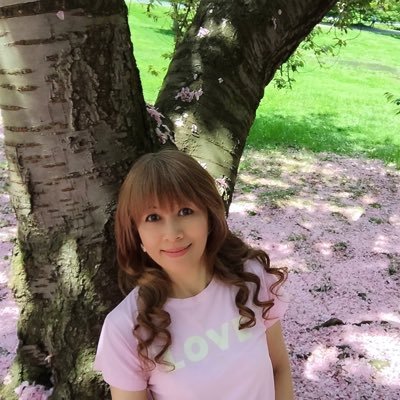 Hideminy's profile picture. https://t.co/VHriyEvIT6 Hideminy♥︎New York #Ceramic #Artist in #NYC #HandmadeCeramics #Pottery #Jewelry #Interior #Tableware and more♡#ニューヨーク在住の陶芸家 #デザイナー