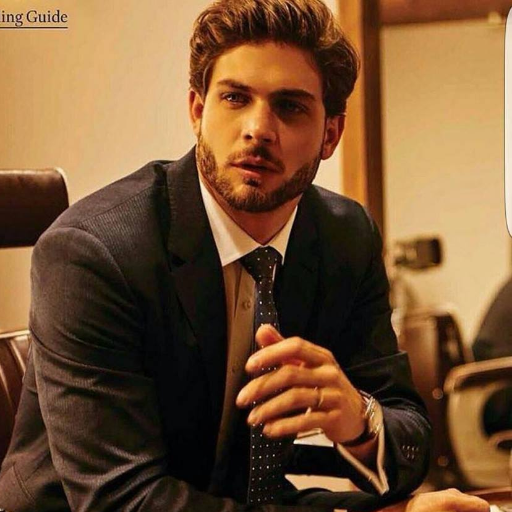 divorcé père d'un fils. je voudrai me faire des amis et connaitre d'autres personnes dans ma vie. suis un homme de nature joyeux tranquille qui aime rigolé...