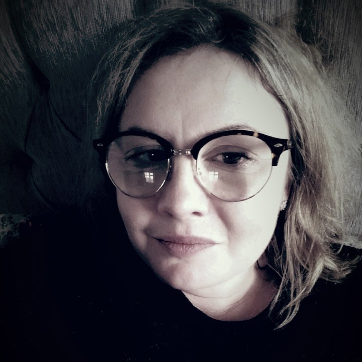 Dental-nurse, Mum, Freethinker & Adventurer! All views are my own thank goodness ;) 8