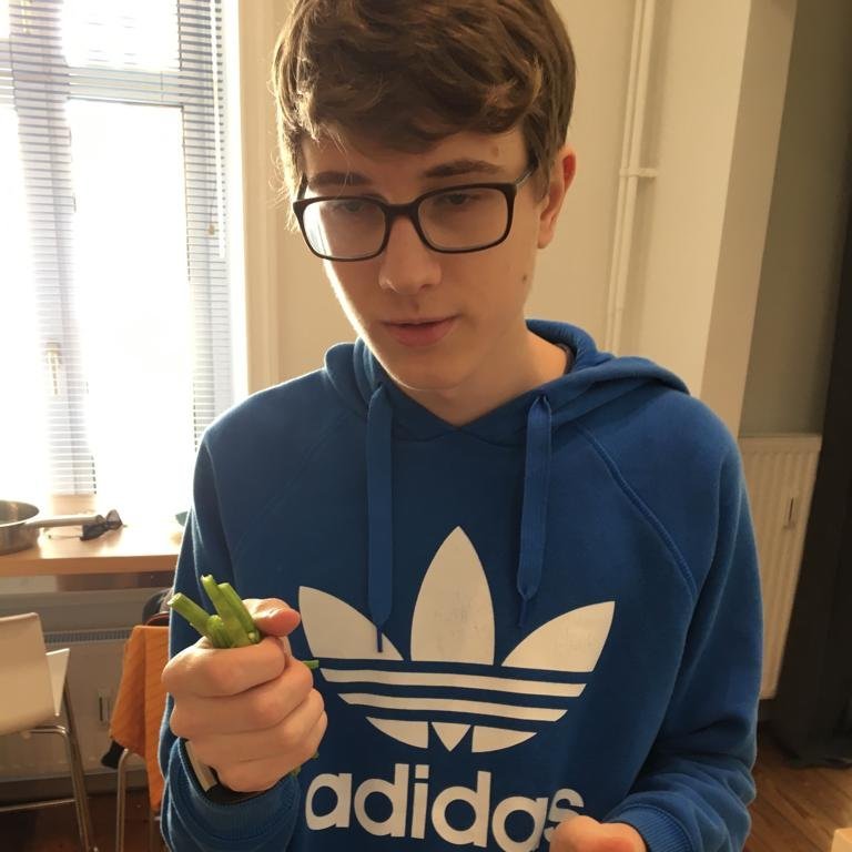 hieristdavid1's profile picture. Welcome to Twitter.
Enjoy