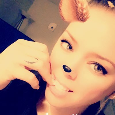 MrsSarahReed's profile picture. Mama to many, wife to a redneck.