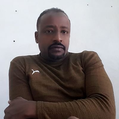 jihadmohammedah's profile picture. ارجي المسافرين وانشدهم. .هوووي في المدن ماشفتو زول شايل بشاشات الفجر