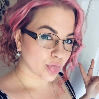 witchyrtistlady's profile picture. 33, Momma, Pagan, Artist, Crazy Animal Lady ⭐️ https://t.co/1bU81Ds8mz ⭐️ Art Requests: closed
