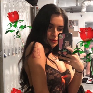 bumgoth's profile picture. it's not easy being meezy