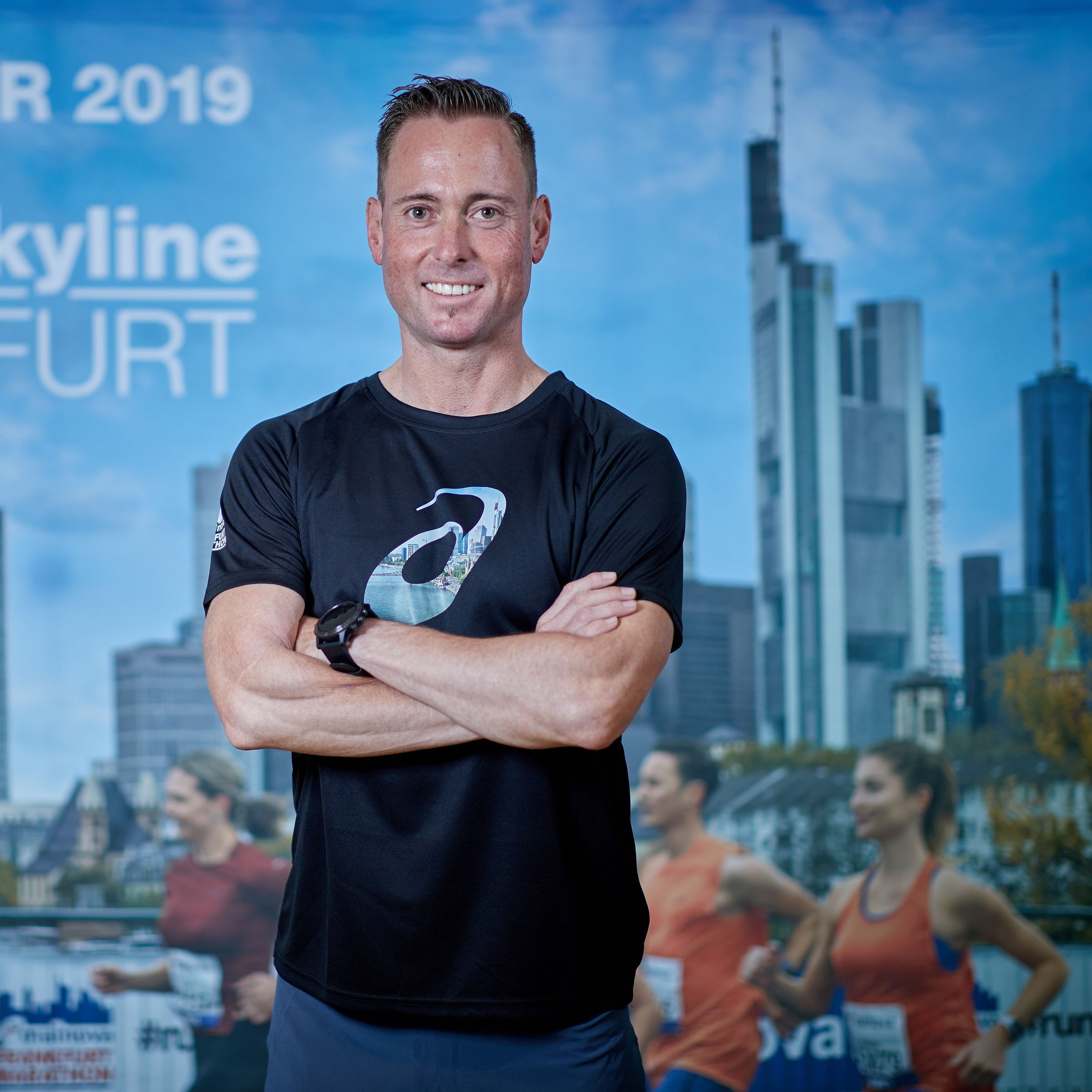 🏃#Runner 19x #Marathon🏅3h19 
#Skylinerunner Official Ambassador @frankfurtmarathon 
👯 #Daddy #Rieslinglover #Economist
🏁 #Marathon in all countries of 🇪🇺