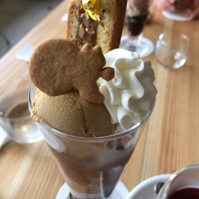 m3647846s's profile picture. 💜💚💛💙❤️推し