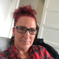 Lesley jone (@lesleyjbrc) Twitter profile photo