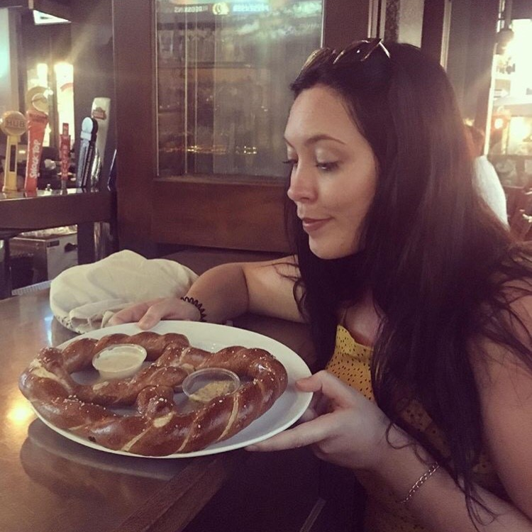 Katie_Mc_24's profile picture. Caseworker for Employ Me  @mencap_charity

-All thoughts are my own-