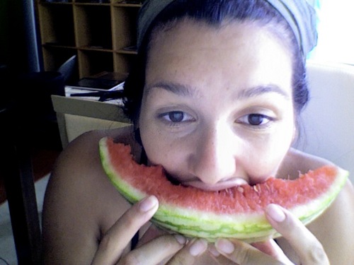 agusrane's profile picture. Feliz madre de tres hijos, enfermera en proceso y mi objetivo: ayudar al prójimo en lo máximo que pueda.. Mi ejemplo: Jesús