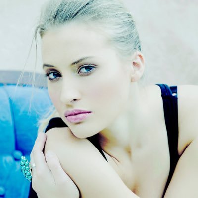 LeanneGeorge's profile picture. Mom | Medical student @StellenboschUni | Former journalist | MSc Archaeology @WitsArchaeology | Change starts with us