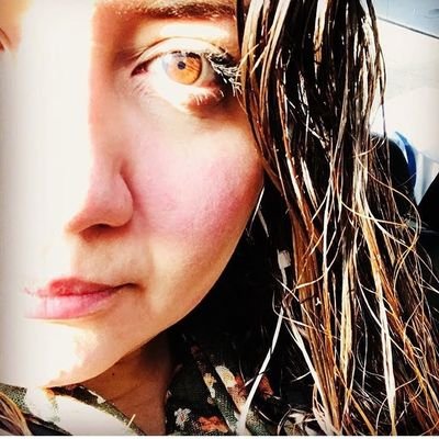 In_Fuentes's profile picture. Jarocha, hippie, amiga incondicional, amante de los elotes y el helado, bohemia & cava lover!!!