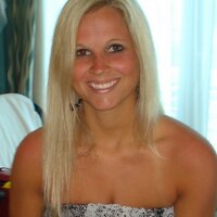 Ashley Yarbrough - @AshNichols20 Twitter Profile Photo