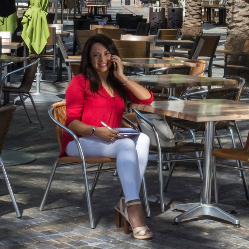 FernandaRealtor's profile picture. The Keyes Company Fernandagalindo@keyes.com. 👉🏻 English - Español - Italiano #Realestate #Luxury #Miami #Home #Realtor #HouseSale #homeforsale #CondoSale